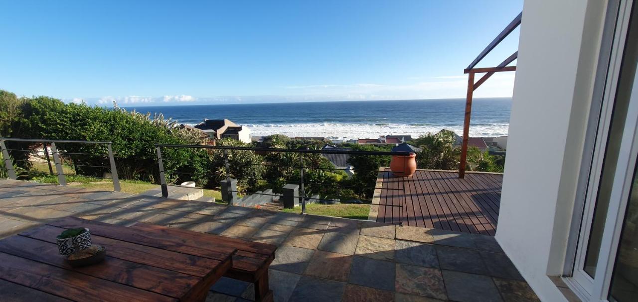 Beachview Guest Suites Port Elizabeth Esterno foto