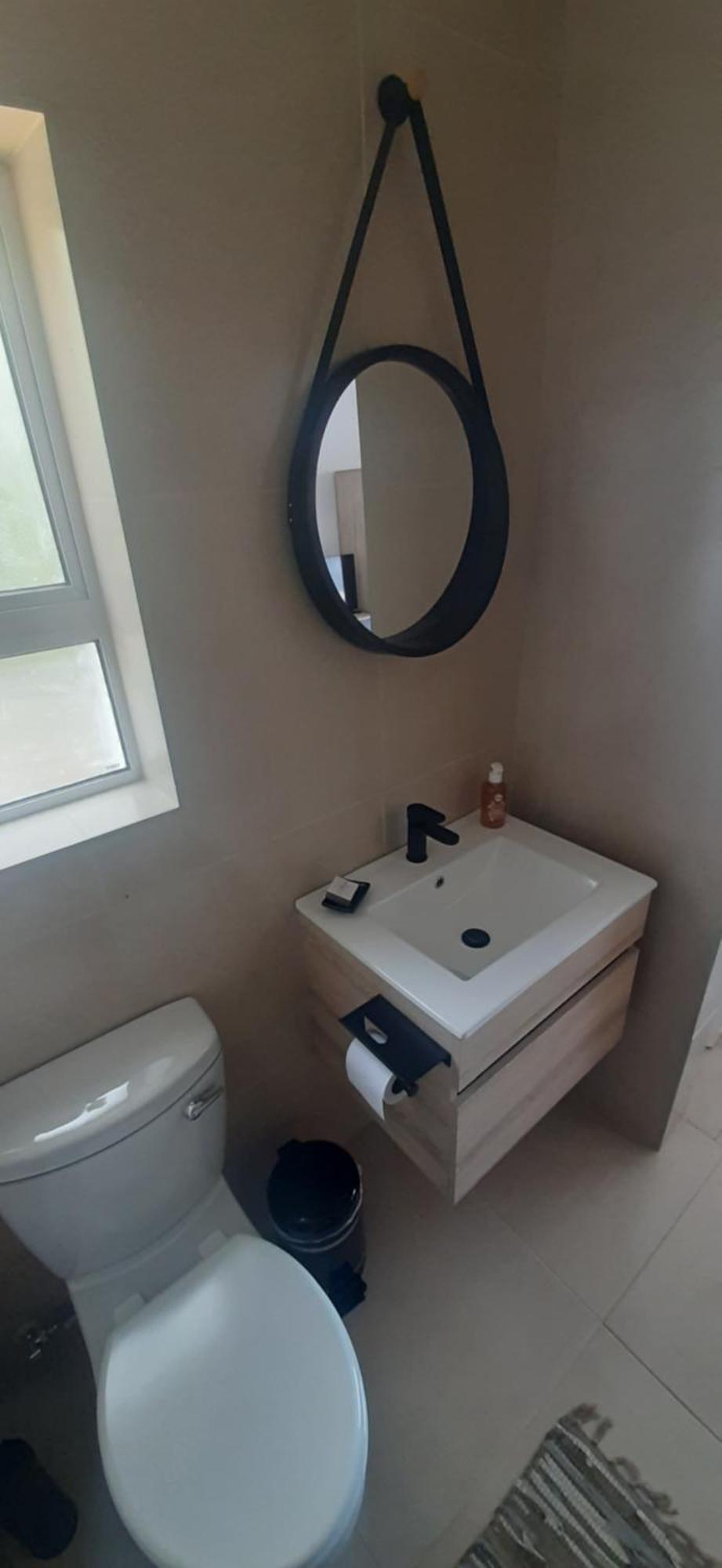 Beachview Guest Suites Port Elizabeth Esterno foto