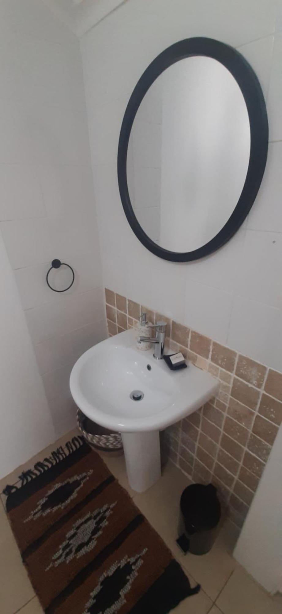 Beachview Guest Suites Port Elizabeth Esterno foto